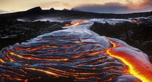 冰岛拉基火山爆发，人们躲过了火山，没有躲过大饥荒