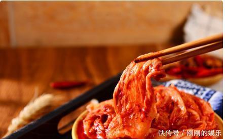 从重度肝硬化到肝功正常,50岁大哥分享经验少碰3物,常吃1物