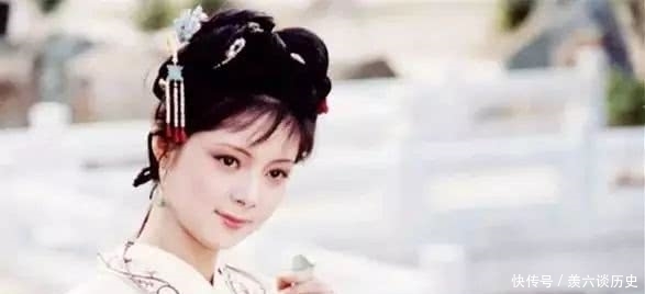 年少只爱林黛玉,中年方懂宝钗难