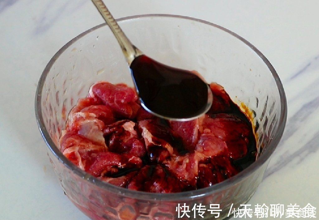鲜嫩|牛肉怎么腌才更鲜嫩?大厨10年经验分享,不干不柴,鲜嫩又入味