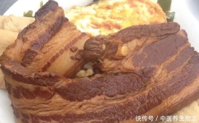 滕州最好吃的大肉手擀面,天天开门排长队,一天卖出500多碗