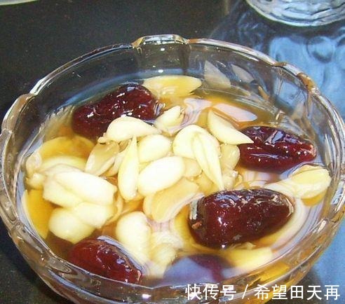 滋补养颜汤|冬天寒冷女人多喝这3道滋补养颜汤,每周煮几次,面如桃花过冬!