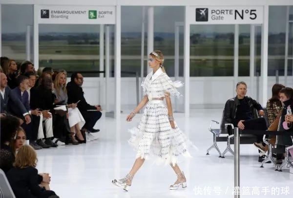 秀场|在华丽的时装背后,那些极具创意的秀场场景设计(上)