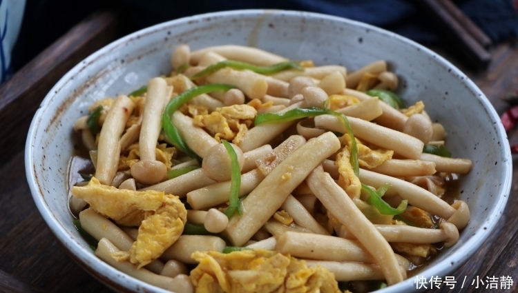 天熱，我隔三差五就做的素菜，開胃不上火，孩子常吃能提高免疫力