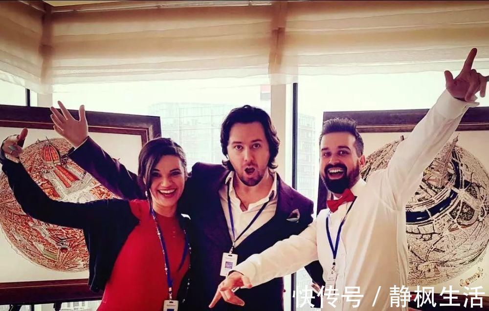 中国文化$英国小伙用针管笔画出了最美中国地图,独一无二的中国风