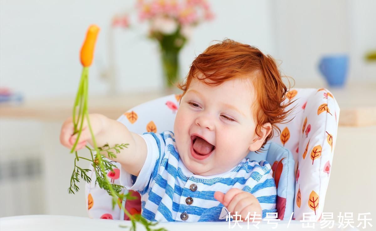 妈妈|新生儿出生后先喝奶还是水 喝错影响发育, 母乳少的妈妈别做错