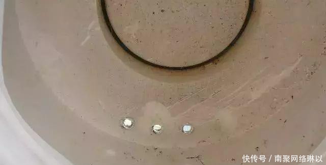 开槽|阳台别再晒衣服了,用一根水管,就能种出全家人吃的菜!