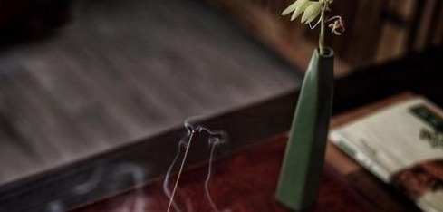 道德底线$王阳明:真正聪明的人,一辈子4不争,早明白早幸福!