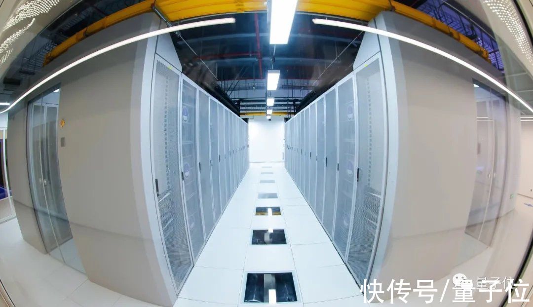 商汤首付56亿！上海建成亚洲最大AI“发电厂”，搞定万亿参数模型