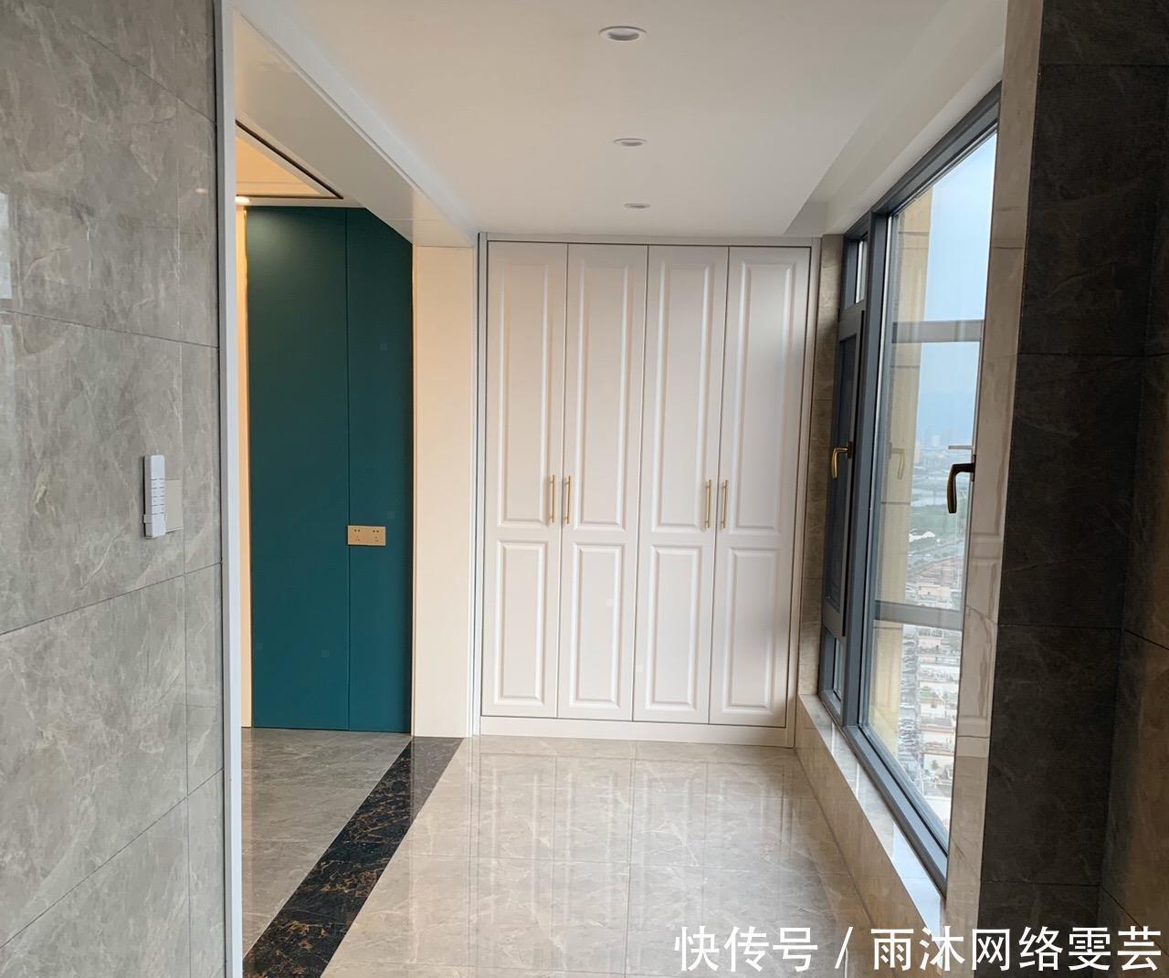 柜子|刚做完保洁的新房，还没家具就很漂亮，电视墙超喜欢，忍不住晒晒