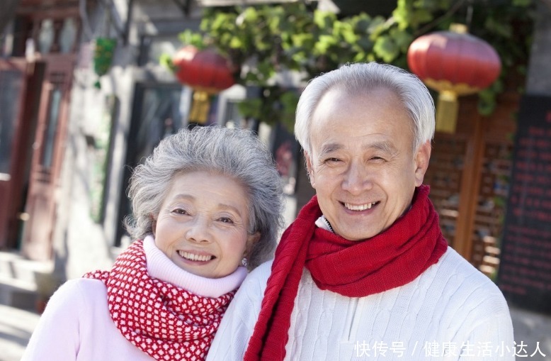  影响|60岁以后，还爱做4件事，寿命或受影响，劝你尽快改掉