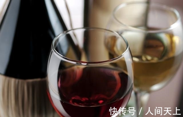 专家指出|专家指出：经常失眠的人, 晚上不宜这样进食，以免适得其反！