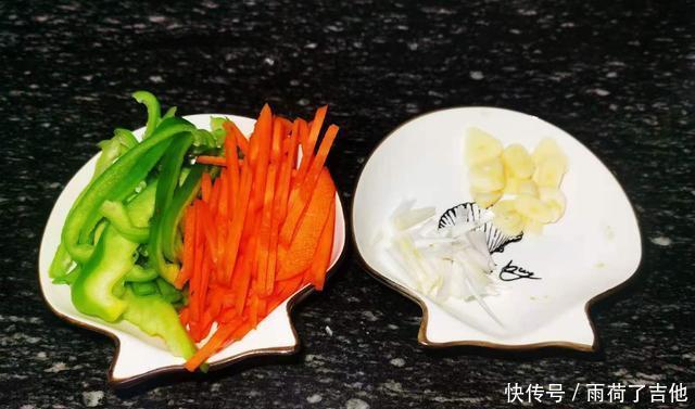 改刀切丝|它叫“人造肉”,一次买10斤,能吃三个月,随吃随炒,特方便