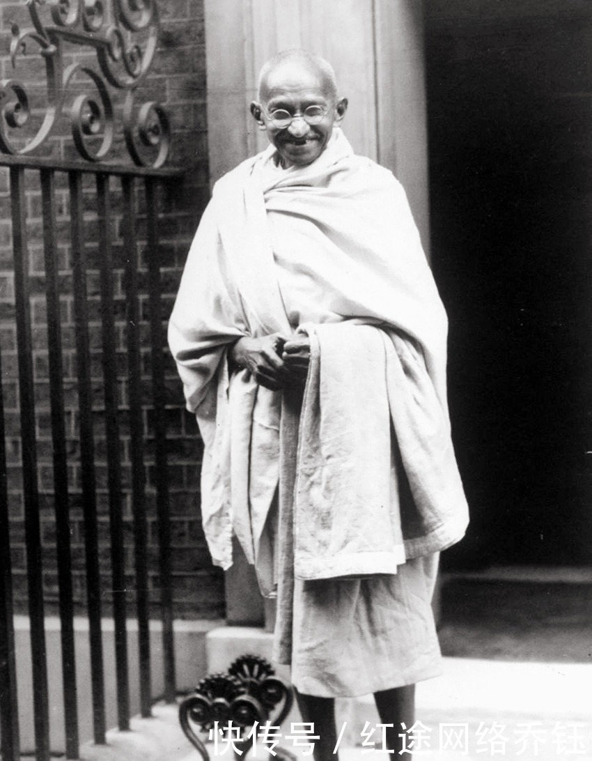老照片:还原印度甘地,揭示所谓“圣雄”为何在中国没有市场