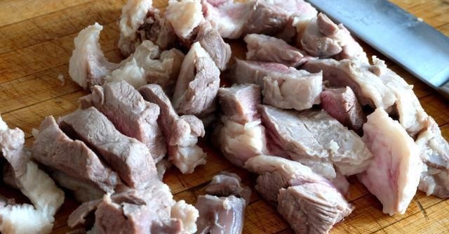 炖羊肉最“忌”两种调料，加了就等于毁了羊肉，大部分人都不懂