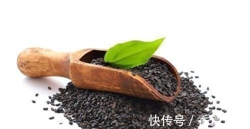 黑芝麻|得了高血压不要愁,常吃2种食物,降低血中胆固醇,防高血压