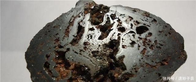 推断 地球上年龄最大的物质是什么?它如今多少岁?