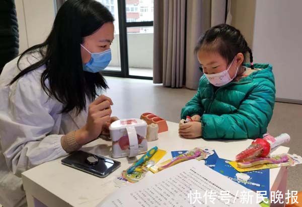 牙齿|定期专业口腔检查、婴幼儿涂氟防龋……浦东启动“儿童萌牙早期干预”项目