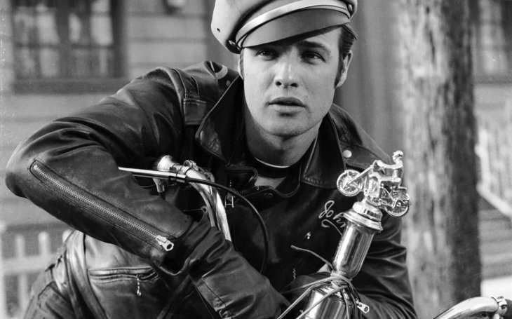 “最冷冬天”怕啥？像刘雯这样肯定冻不着|下周穿什么 | 冬天