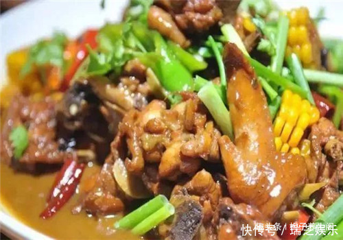 几道越吃越有滋味的年夜饭，简单家常，却爽口解馋，下酒又下饭