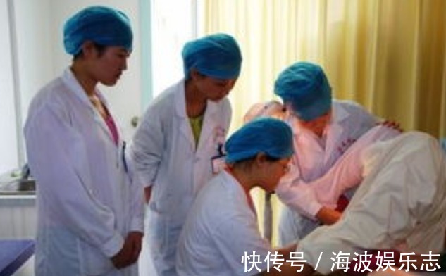 大姨妈|17岁少女，子宫萎缩，只有拇指大小，医生怒斥母亲太无知