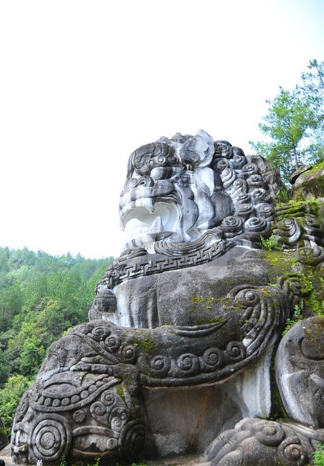 满贤林|大理这个景区有点意思，藏了3000多只石狮子，还有老百姓捐赠的？