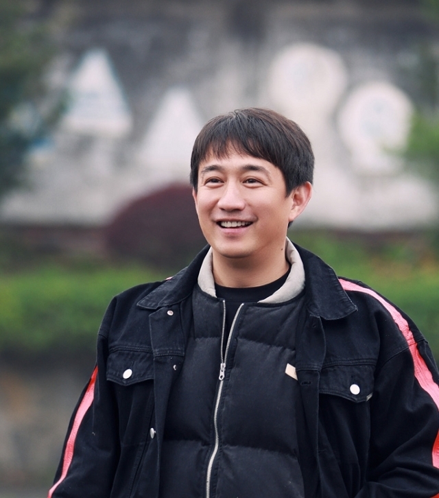 《向往》迎来最艰苦制作,黄磊张艺兴穿同一衬衫,物资都要自己送