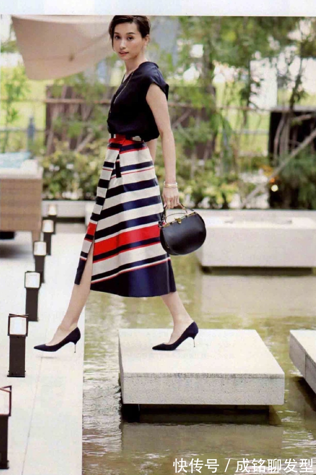 白色t恤|夏季穿衣要得体又要减龄,学会这十款穿衣原则,让你穿搭不出错