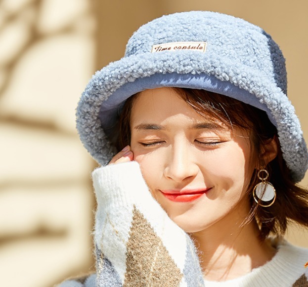 收纳|仿羊羔绒双面渔夫帽, 柔软舒适, 可折叠易收纳, 显脸小显气质