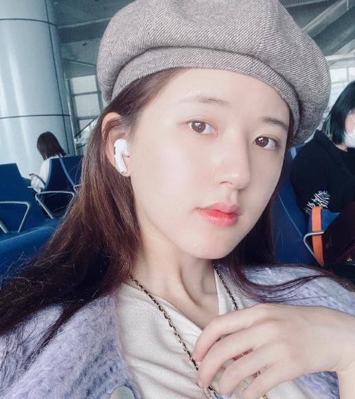 手滑了?赵露思疑吃瓜点赞吐槽宋茜帖子,最丑造型拿来洗白内定?