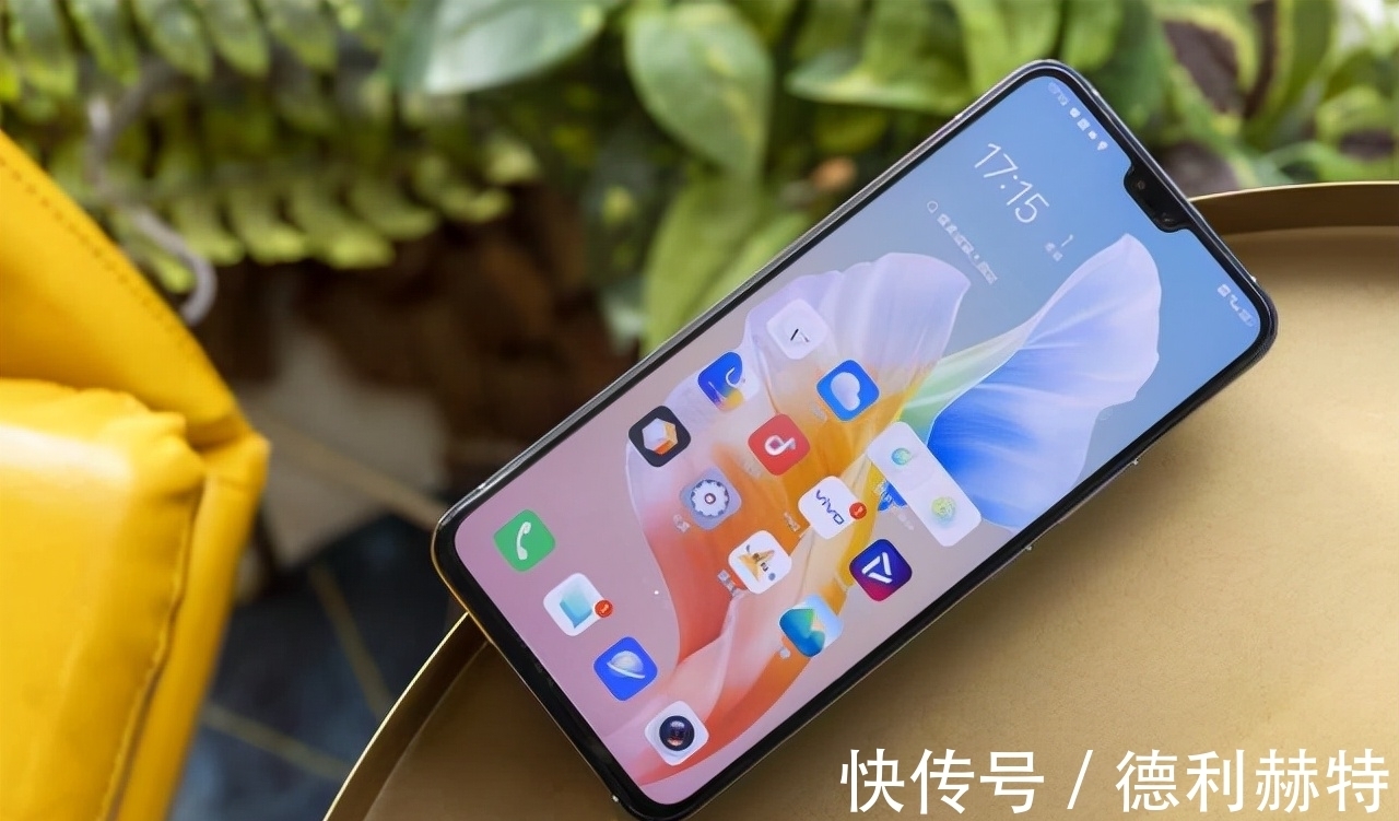 htc|16G+256G，价格不到三千，vivo新机真香了