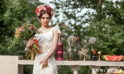 “伪精致”的姑娘,往往是这个样子的,但愿你不是