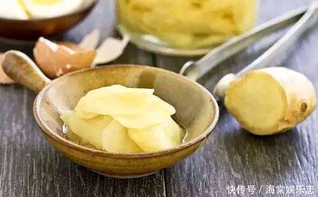 补充水分|夏天天热,每天吃三片醋泡生姜,坚持一段时间,可能收获不少好处