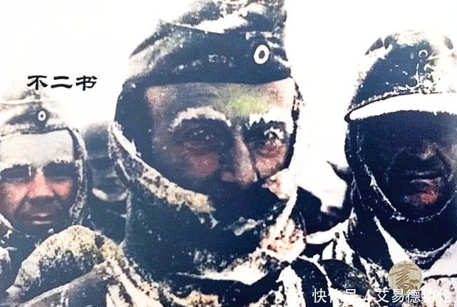 波兰爱国者|老照片：在东线遭遇寒冬的德军、 受伤的苏军军官指挥士兵冲锋