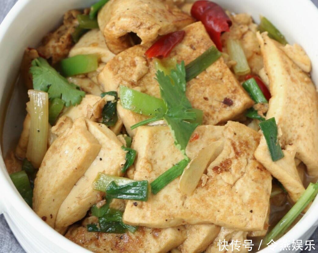 別總是大魚大肉，多吃這道素菜，補鈣補鋅，孩子常吃長高個身體棒