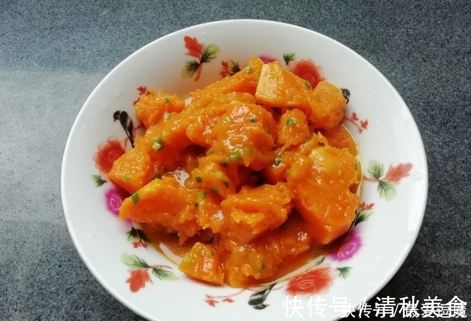 腐竹|四代人的晚餐，做了4菜1汤，不精致但很对胃口，爷爷奶奶都很喜欢