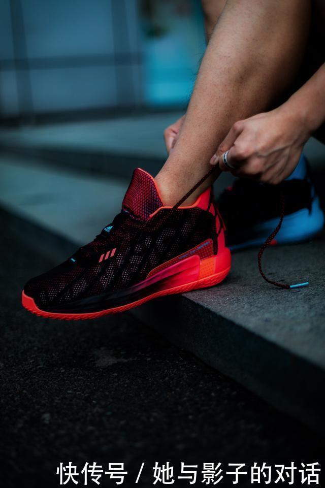 3d 鸳鸯撞色+裸眼3D!上脚这双鞋,谁都忍不住多看两眼