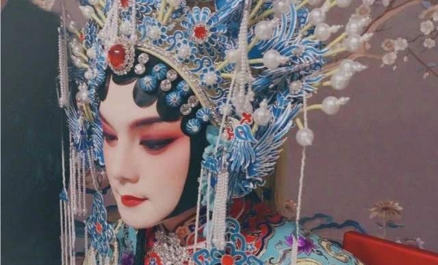 清点|慈禧寝宫中,有一种压箱宝贝,朱先生将其清点出来后连说:很难得