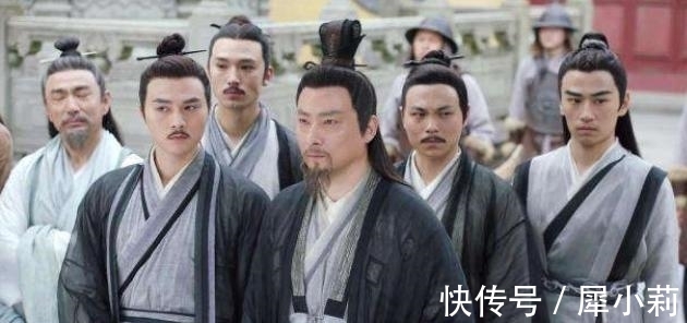 宋远桥@俞莲舟是武当七侠公认的第一,但实际上,七侠有一人早已超越了他