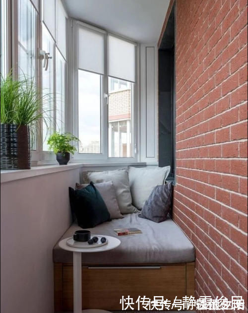 收纳|阳台别打卡座了,装个木柜床能装又能躺,还能当间房多实用!