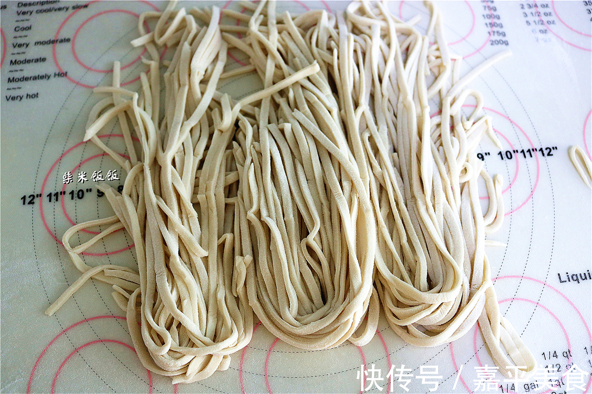 西红柿|无论春夏秋冬，女儿早餐最爱这碗面，每次做一大碗，连汤也不剩