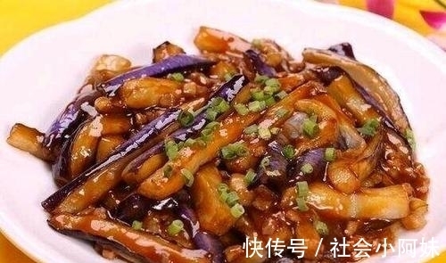 可口|肉末茄子，色香味俱全，软糯可口，拌饭吃，可以吃好几碗米饭