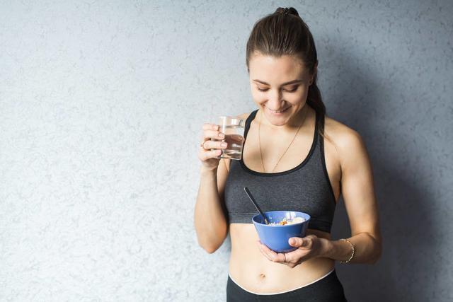 体重|睡前坚持5个好习惯，让体重持续下降，不再发胖！