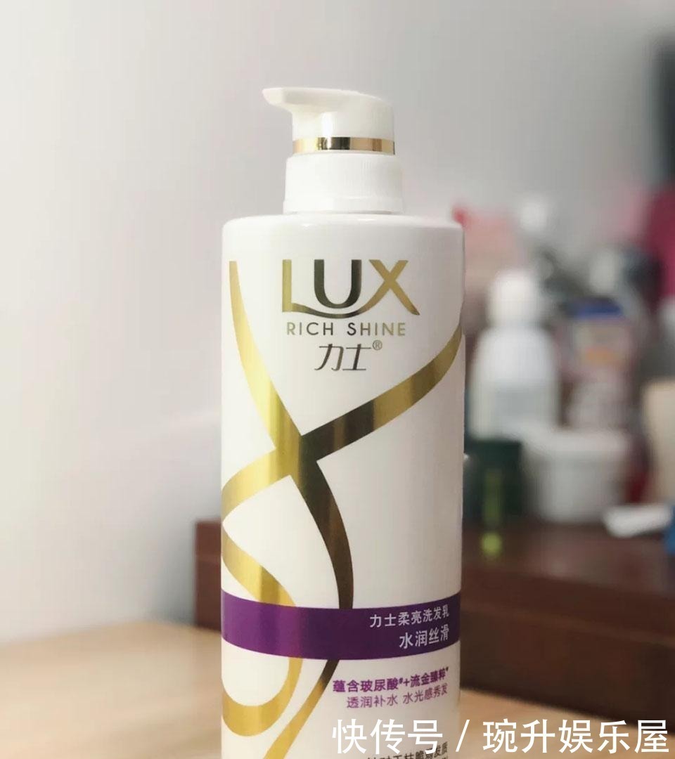  堪称|踩雷洗发水大合集，阿道夫堪称头屑生成剂，红吕让人大把掉发