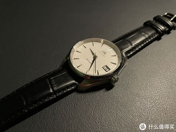 两个字画|手表 篇二:上海牌手表不完全开箱评测