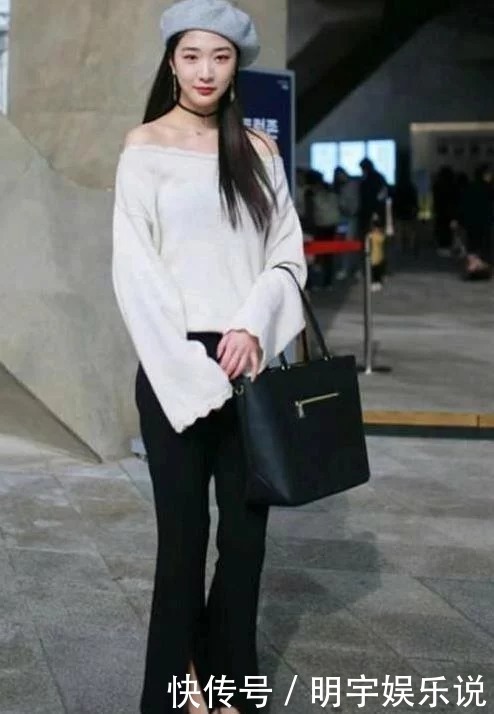 美女|街拍美女高颜值的时尚搭配，精致的妆容，更加让人难忘