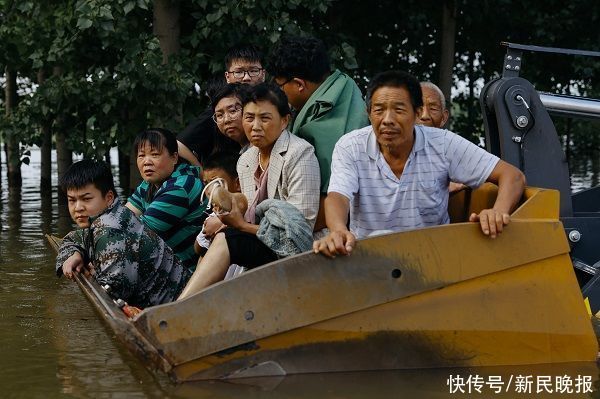 重灾区|12小时救出600人，上海救援队驰援重灾区新乡
