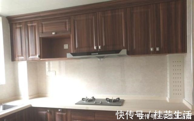 吊顶|新房不做吊顶只花8万块,后期软装和家具到位,照样不输精装修!