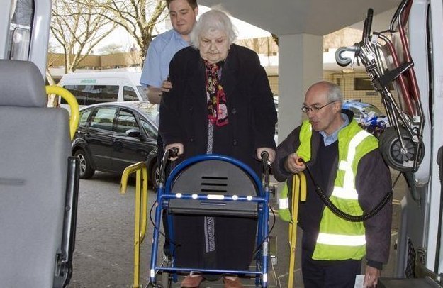 寿命长短|寿命长短，走路先知走路时若有4个异常，或寿命不长