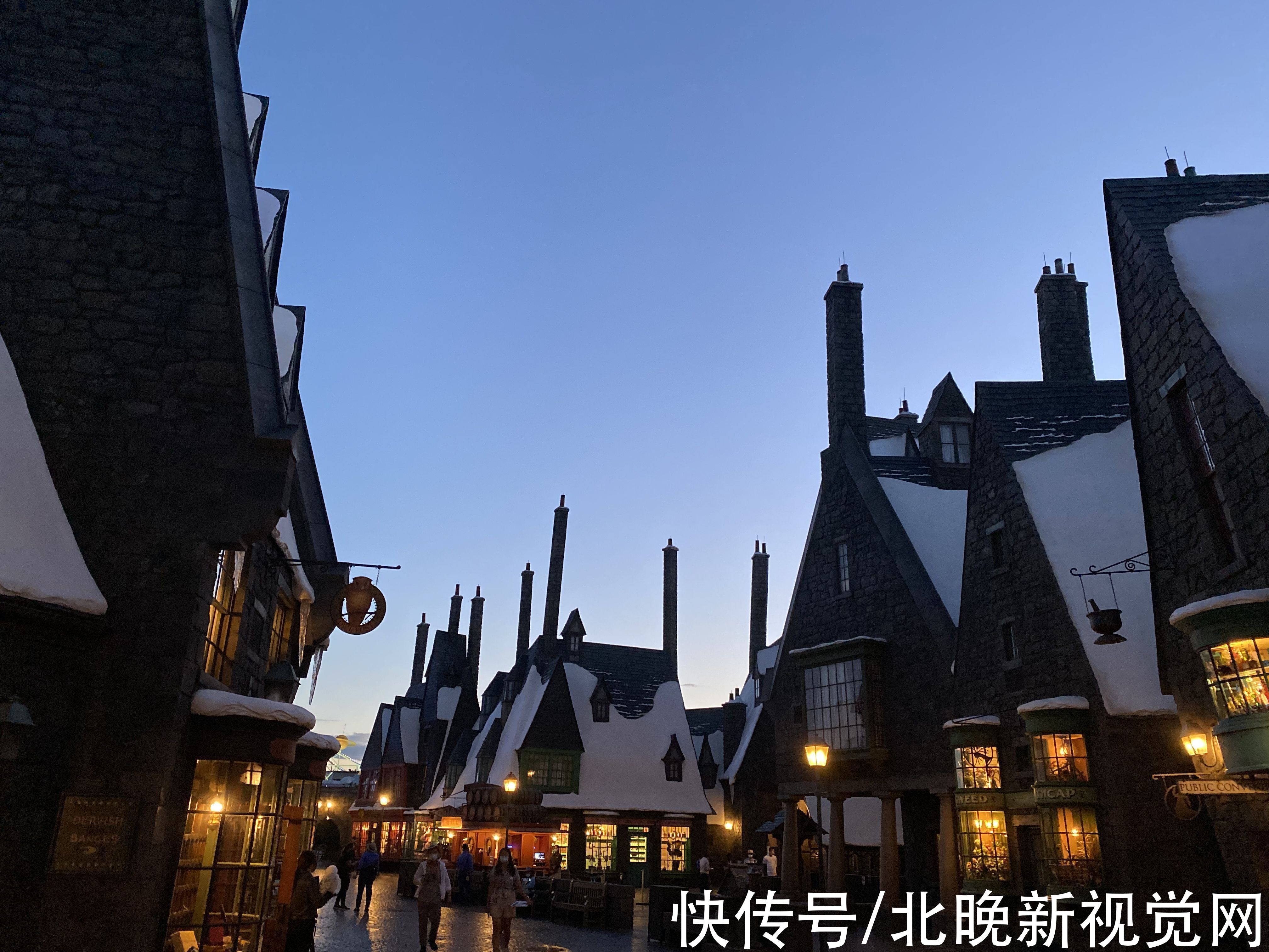 搶先看 北京環球度假區里 霍格沃茨城堡燈光秀是這樣的 中國熱點